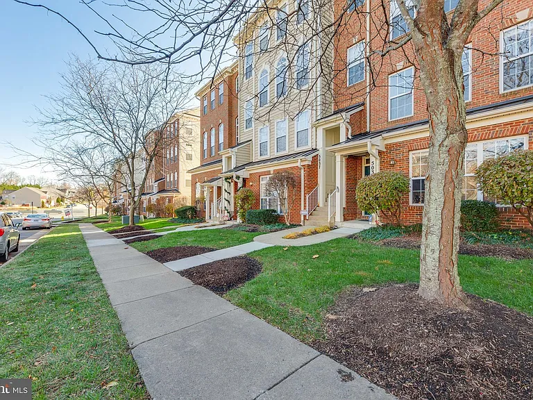 5039 Anchorstone Dr #5039 — Photo 4