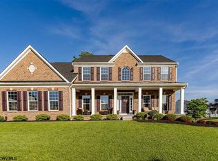 74 Falling Water Ln, Morgantown, WV 26508