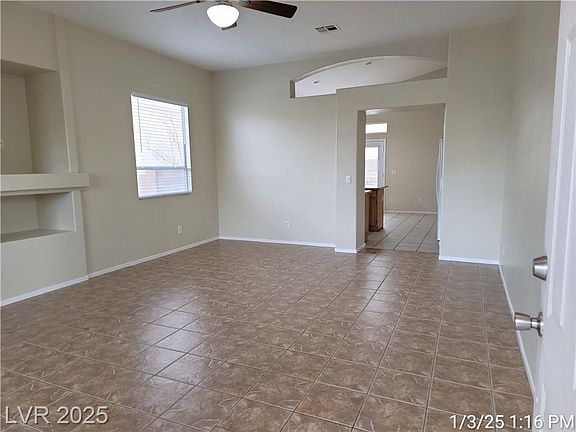3rd image of 3328 Hillingdon Ct