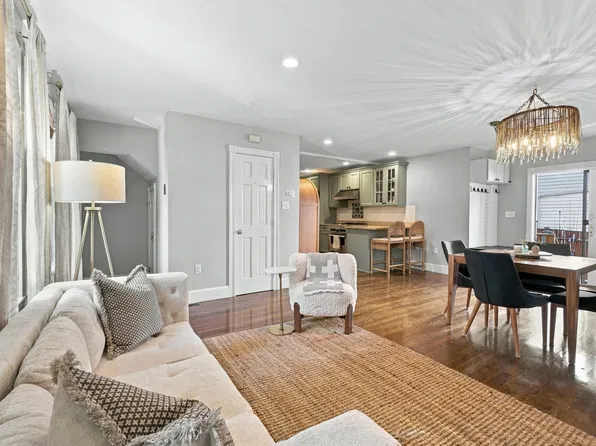 6 Franklin St #2, Boston, MA 02129