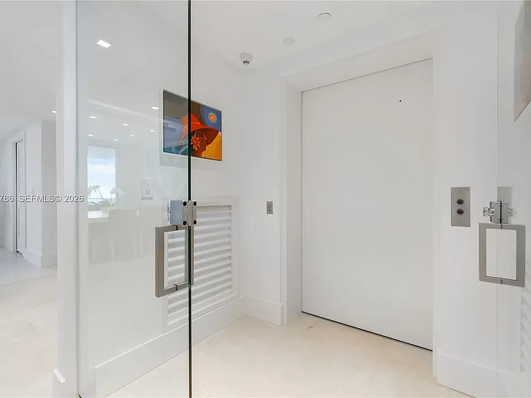 789 Crandon Blvd #1003 — Photo 18
