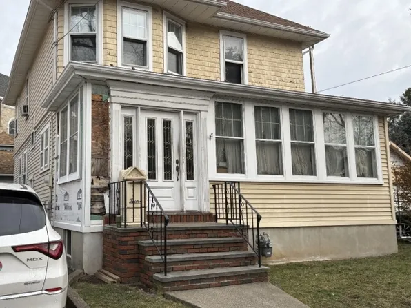 12 Maple Pl, Clifton City, NJ 07011