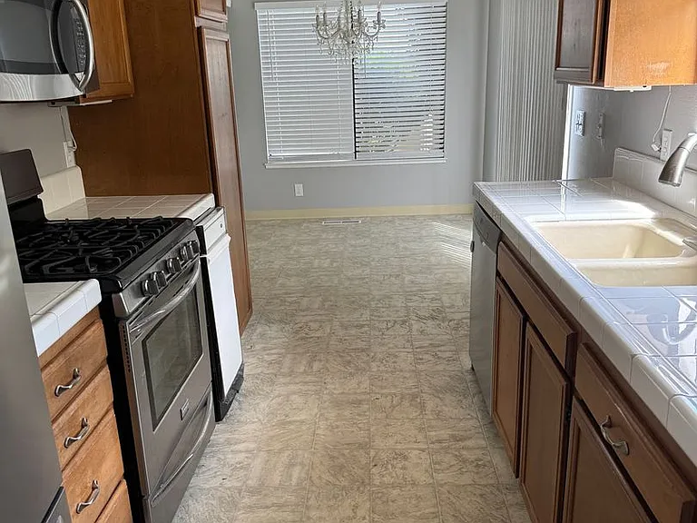 3850 Rio Rd #72 — Photo 20