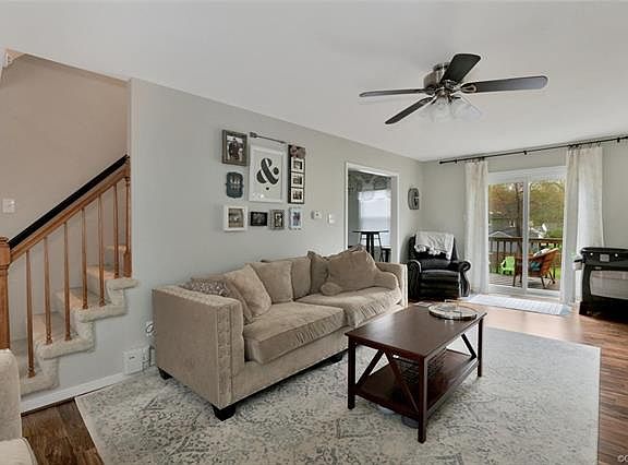 4th image of 1908 Cambridge Dr