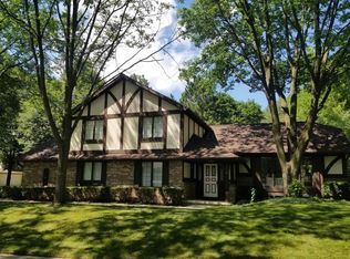 7110 Farmington Way, Madison, WI 53717