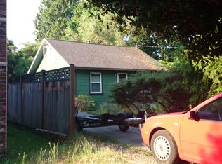 711 N 90th St, Seattle, WA 98103