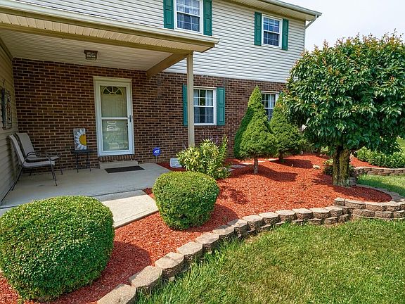 2nd image of 4949 Greengate Dr