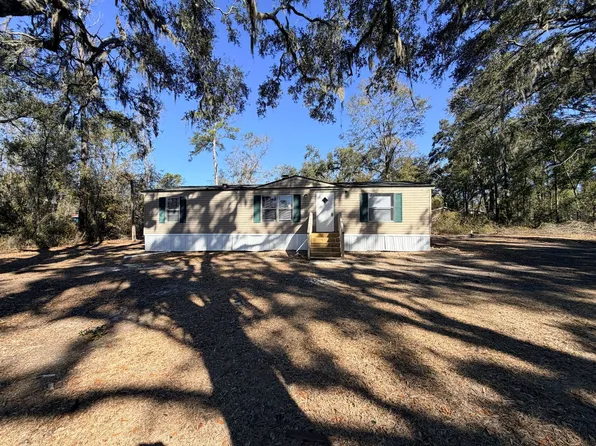 4274 Bent Tree Dr, Valdosta, GA 31601