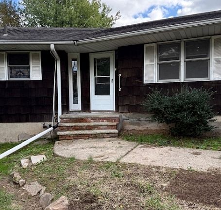 2nd image of 732 Amwell Road