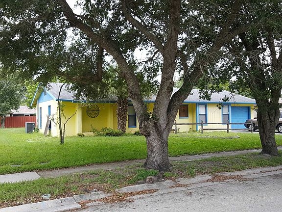2nd image of 4427 Teasdale Dr