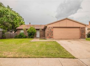 4205 Yellowleaf Dr, Fort Worth, TX 76133