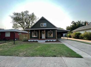 105 N Barnes St, Tonkawa, OK 74653