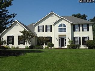 8566 Reserve Ct, Youngstown, OH 44514
