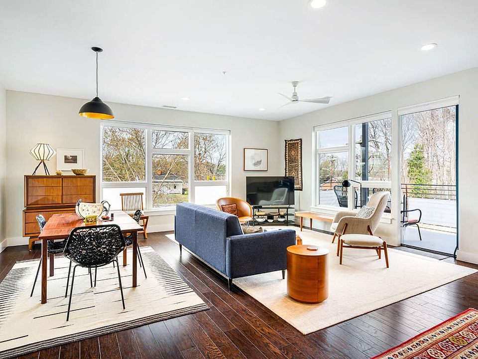 1st image of 515 Churton St #307