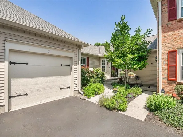 7 Darby Ct, Fairfield, OH 45014