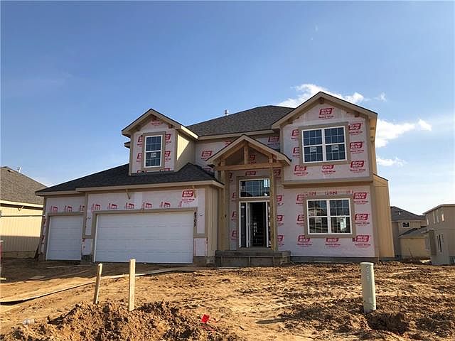 1st image of 4705 NE 95th Ter