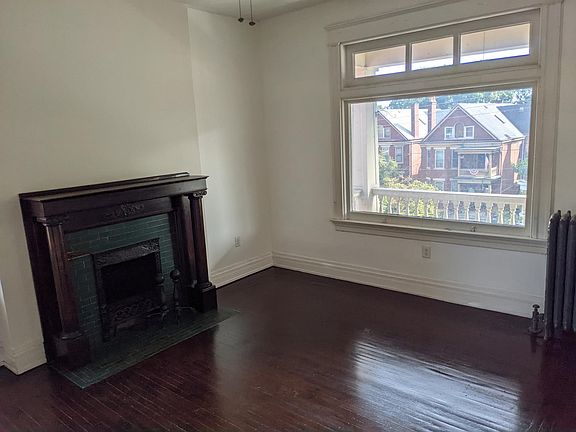 5th image of 16 Wallace Ave #C