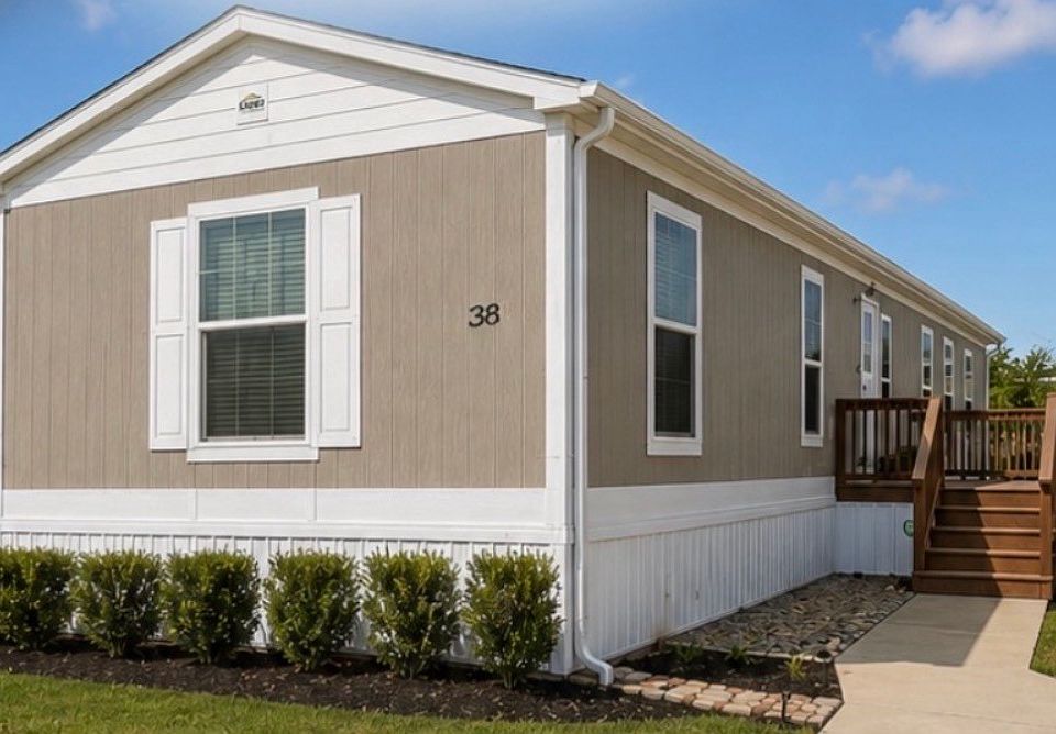1st image of 1800 Oak Grove Rd E #38