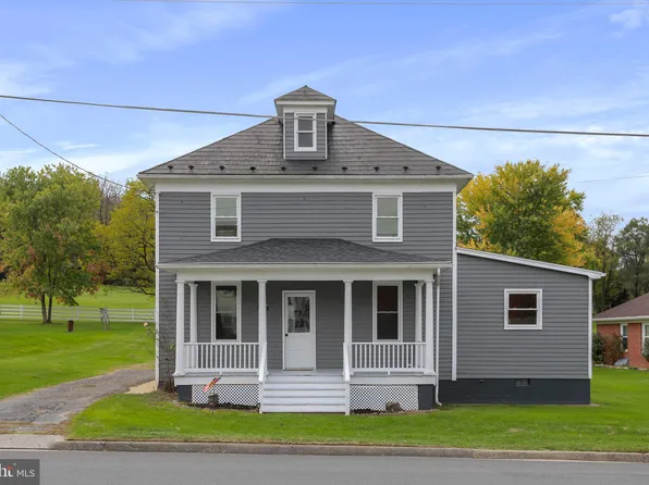 355 W Old Cross Rd, New Market, VA 22844