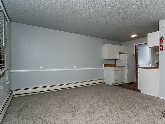 5th image of 327 W 5th Ave APT 2