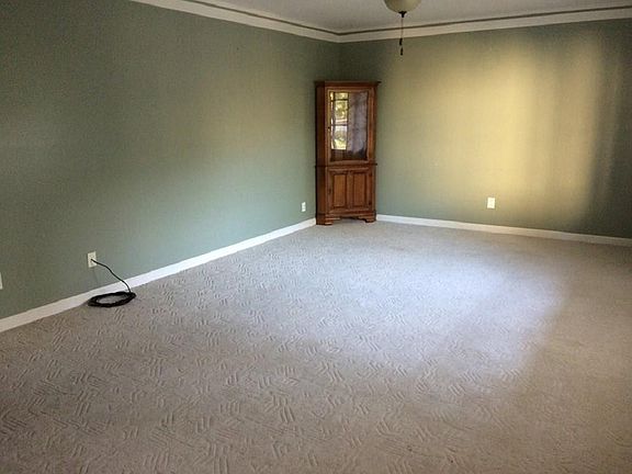 2nd image of 1335 Shroyer Pl
