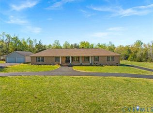 218 Landing Rd, Farmville, VA 23901
