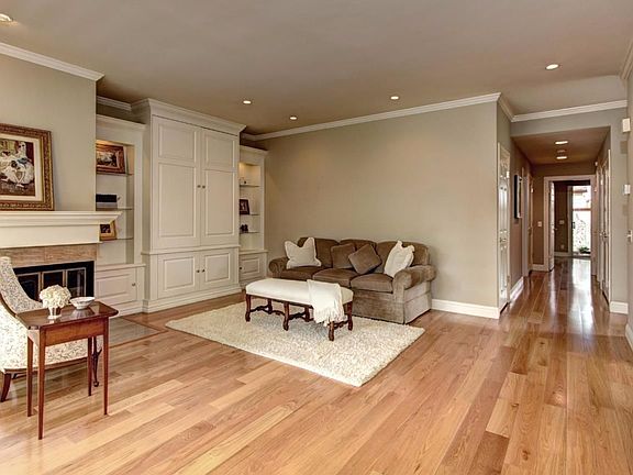 3rd image of 703 Chelsea Way