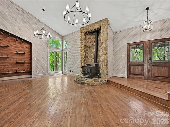 3rd image of 6012 Rehobeth Rd