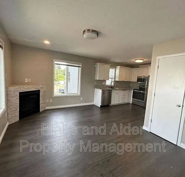 5609A SE 117th Ave — Photo 4