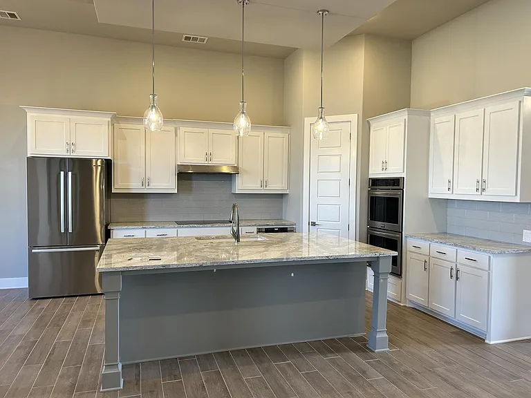 6426 Clayton Ct — Photo 6
