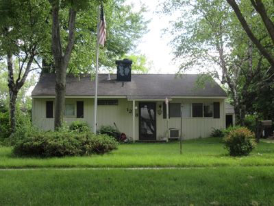 1218 Corrinne St, Midland, MI, 48642