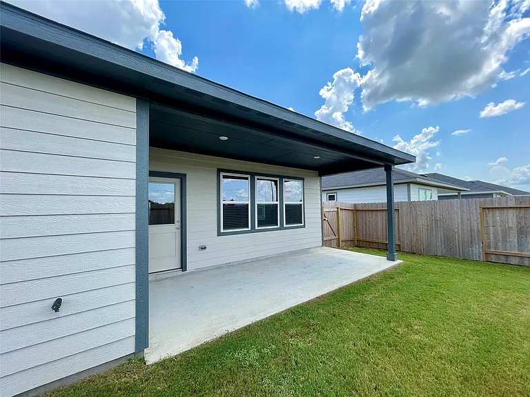 21934 Longhorn Ridge Dr — Photo 23