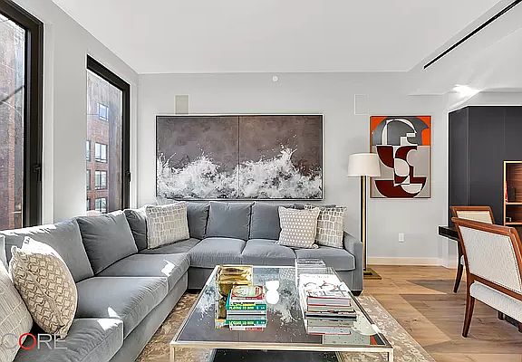 2nd image of 15 Renwick St #501