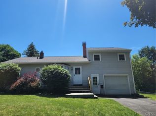 2836 Oneida St, Utica, NY 13501