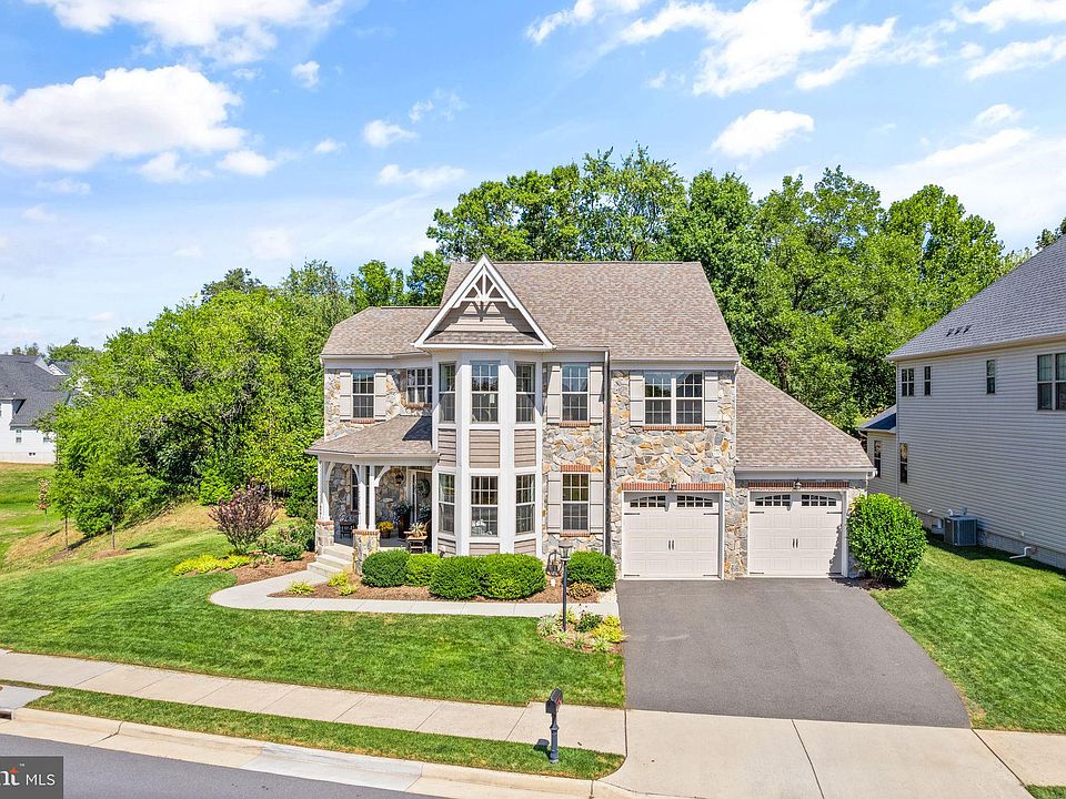 1st image of 17256 Creekside Green Pl