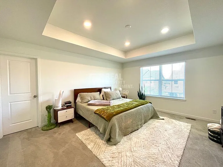 8975 Larose Ct — Photo 11
