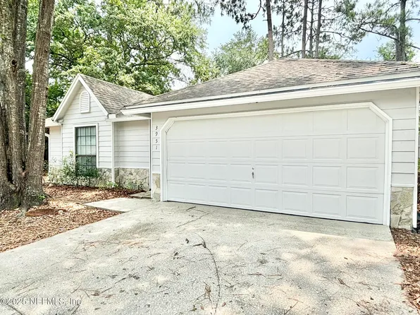 3951 HUNTERS LAKE Circle W, Jacksonville, FL 32210