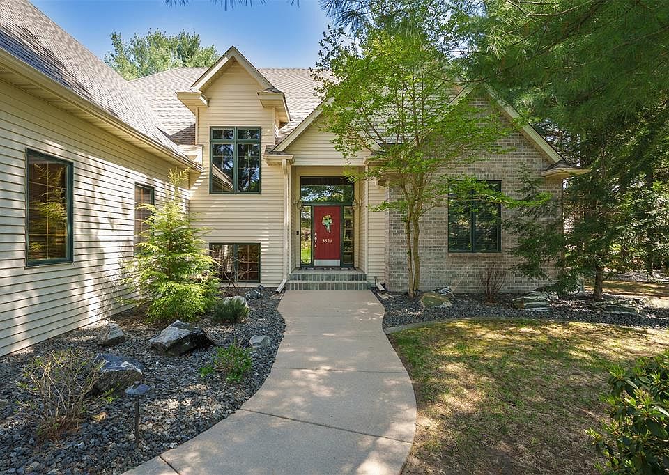1st image of 3521 Glen Way