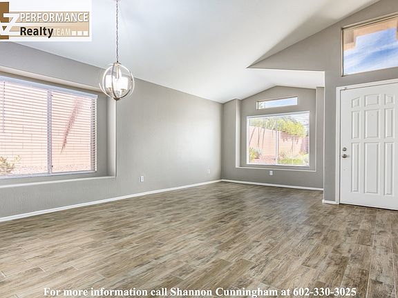 4th image of 18662 N 42nd St