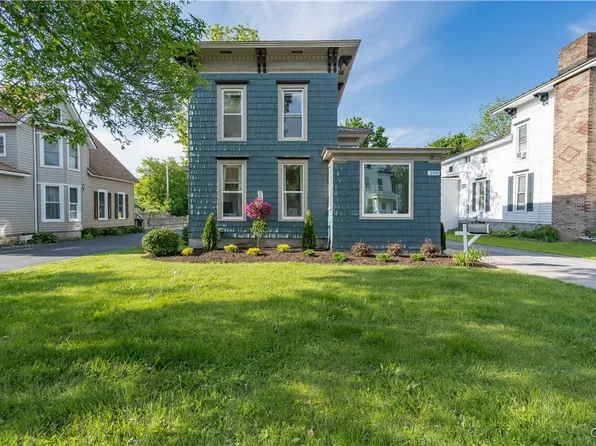 258 Ten Eyck St, Watertown, NY 13601