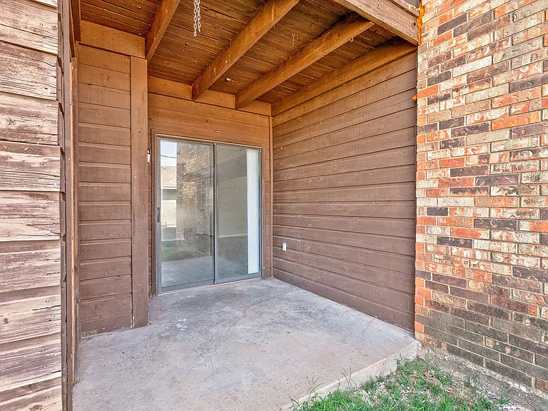 2904 NW 45th Pl #2904-C — Photo 42