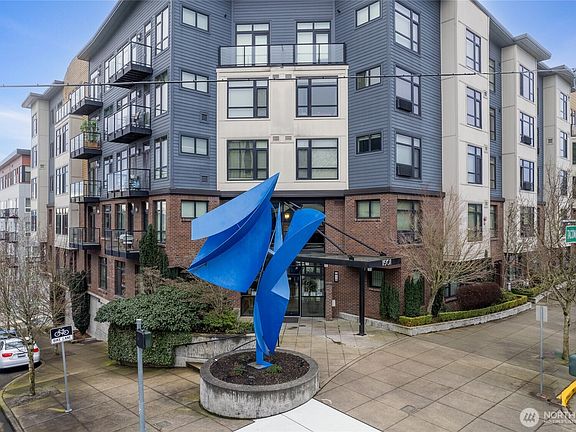2nd image of 1501 Tacoma Avenue S #408