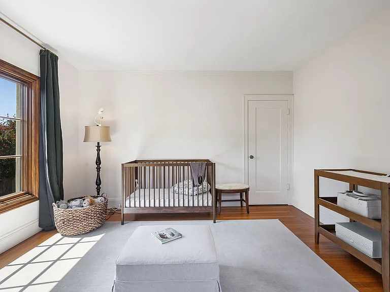 2052 Alameda Way — Photo 24