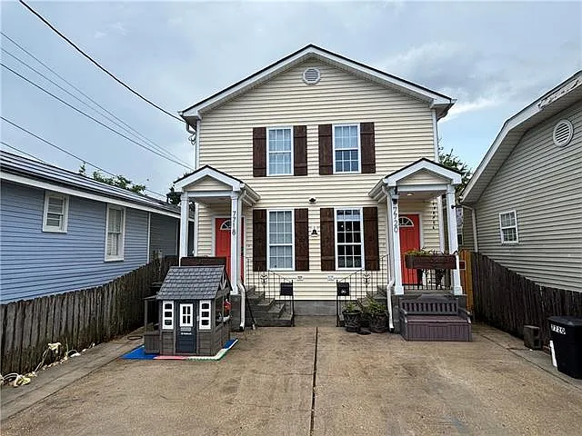 7720 Hickory St — Photo 1