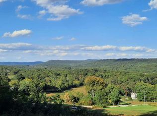 906 Oak Hill Rd, Rickman, TN 38580