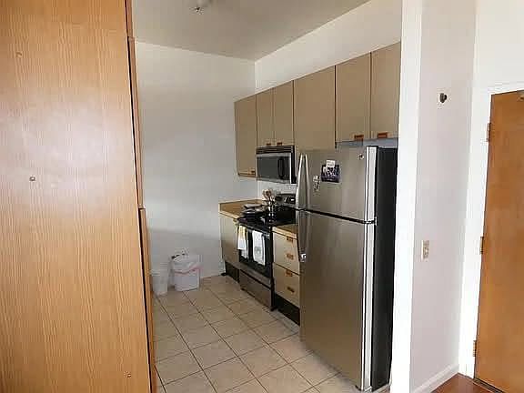 1st image of 8310 Regents Rd