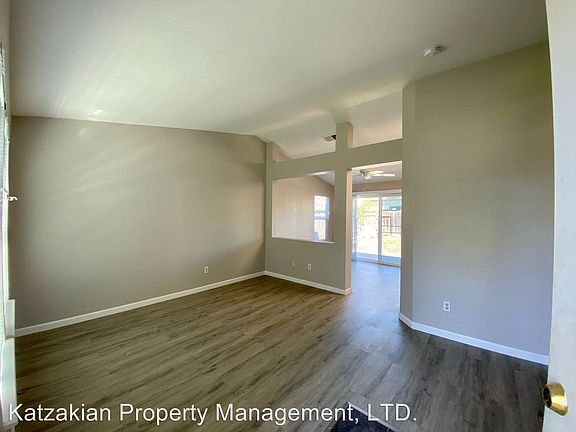 5th image of 1711 William Moss Blvd