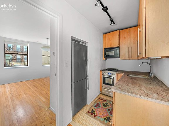 5th image of 507 E 12th St APT 4-B