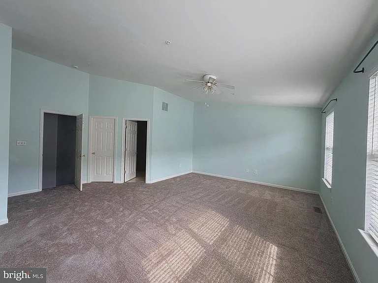 8906 Mallard Ct — Photo 12
