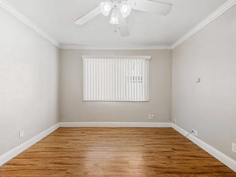 325 E William St #5 — Photo 16